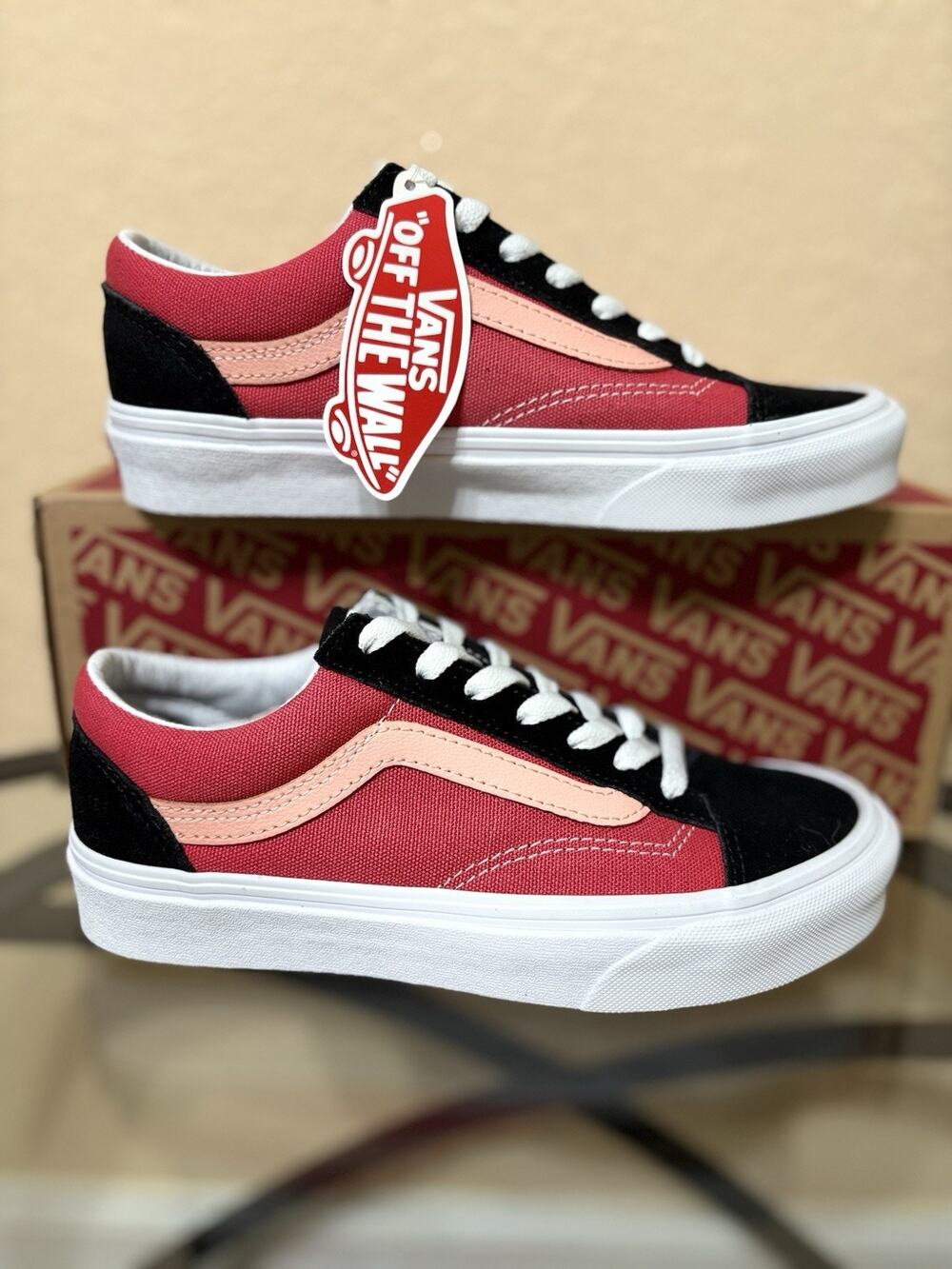 VANS VINTAGE SPORT SALMON ORANGE Women’s Sneakers Size 6